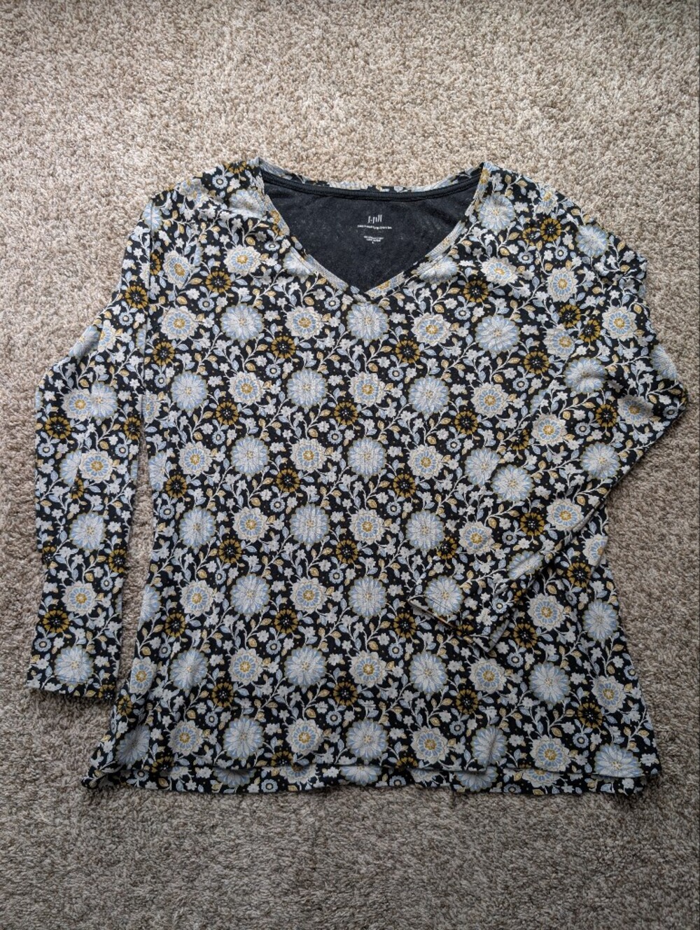 J Jill Navy Floral V-Neck Long Sleeve Tee with Blue and Gold Motif Cotton Sz L